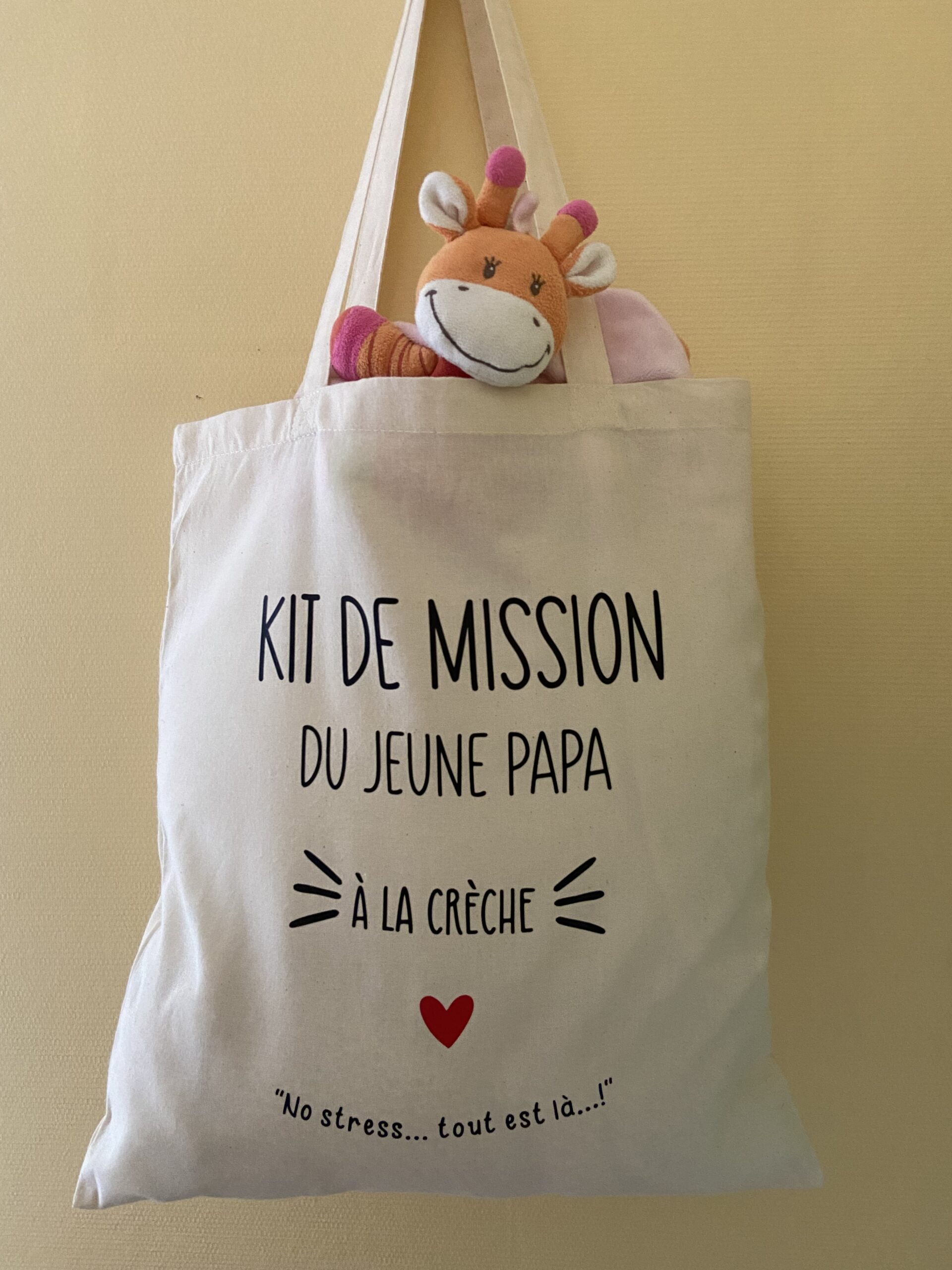 tote bag "kit de mission" a la crèche/chez nounou papa Tote bag personnalisé Kit de mission Papa – Just for Baby Créations